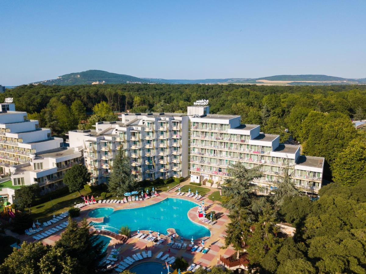 Hotel Laguna Garden Albena Exterior foto